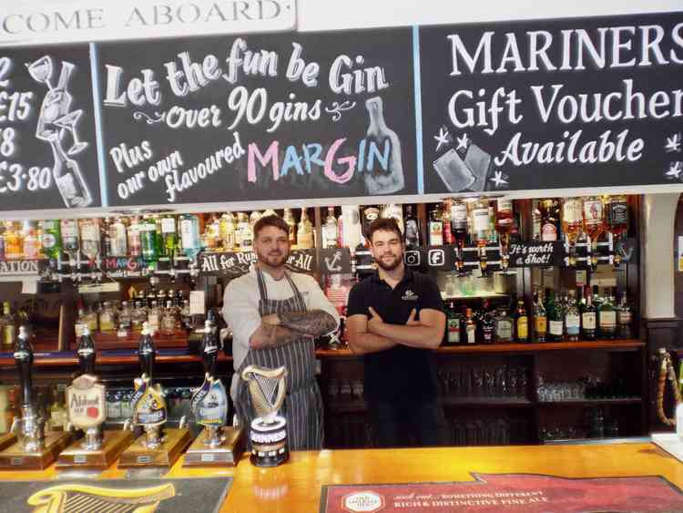 Executive chef Louis Andrews and general manager David Iles at the Mariners