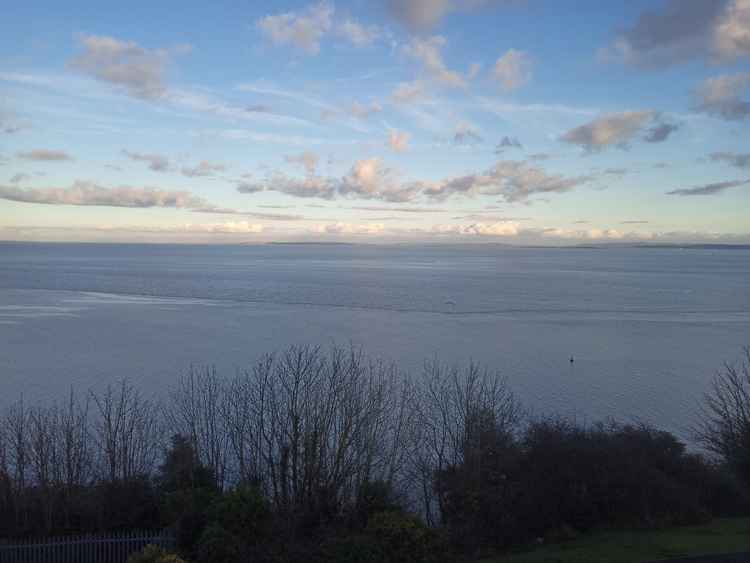 A picture of the Bristol Channel taken from Penarth Head this evening