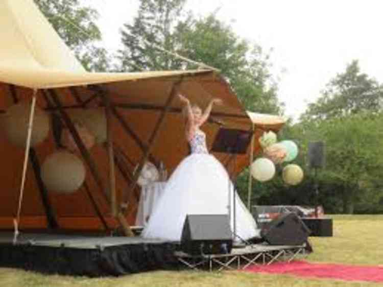 Christina performing at Wherstead Park