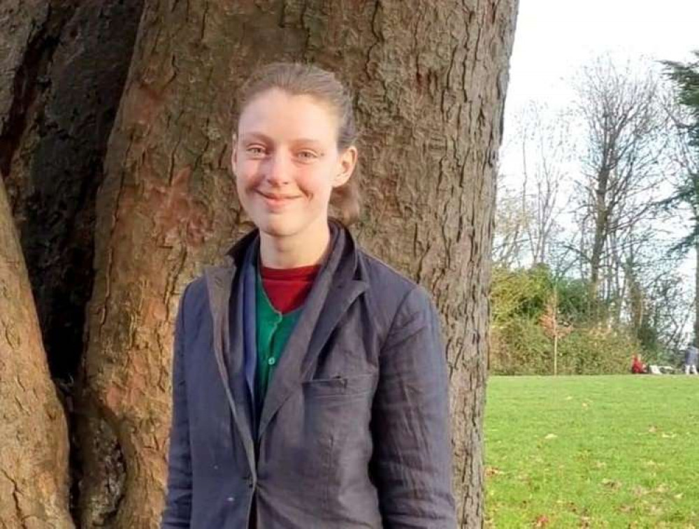 South Wales Police are searching from 24-year-old Faith Madsen, who has gone missing from the Llandough area