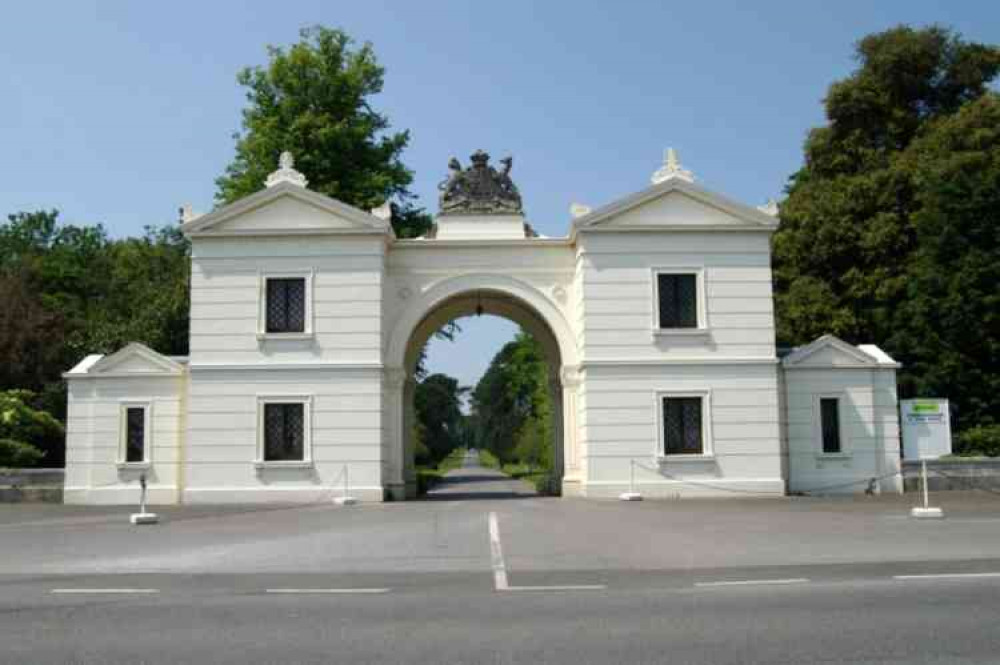 The entrance to Bicton College. Image courtesy of Kevin Hale.