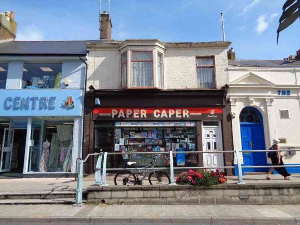 Paper Caper in the Parade, Exmouth. Image courtesy of Haarer Goss.