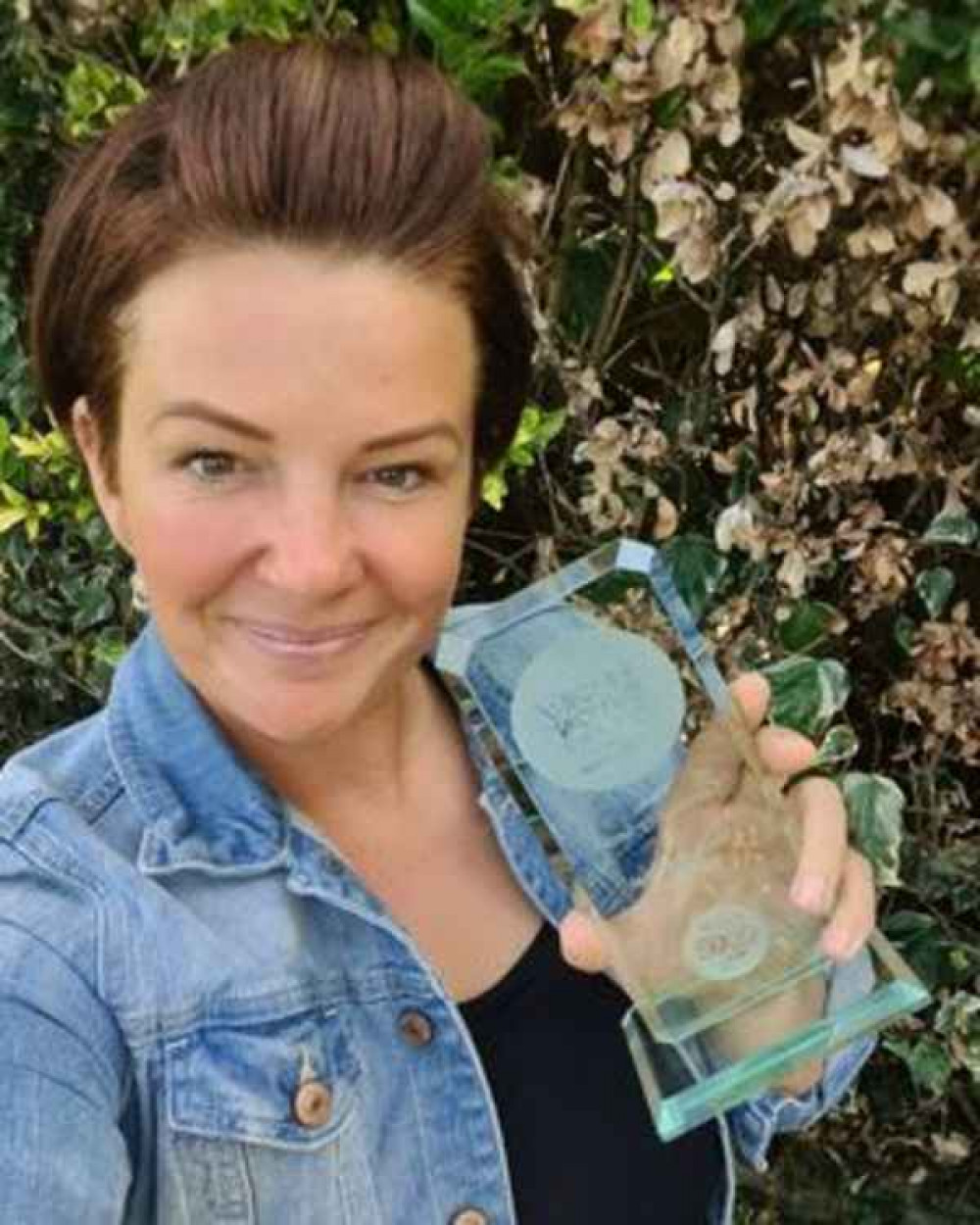 Shelly Stammers, of Tri-Hards, was thrilled to announce they had won 'The Devon Pride Awards 2020 for Community Sport' last month.