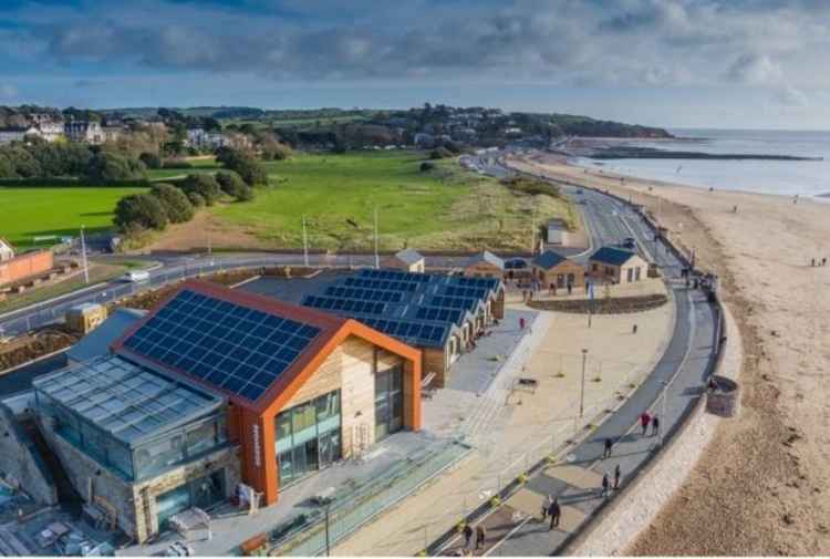 Sideshore Watersports Centre in Exmouth