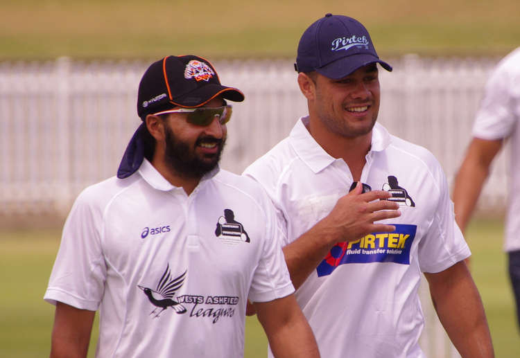 By NAPARAZZI - MONTY PANESAR AND JARRYD HAYNE, CC BY-SA 2.0, https://commons.wikimedia.org/w/index.php?curid=48806857