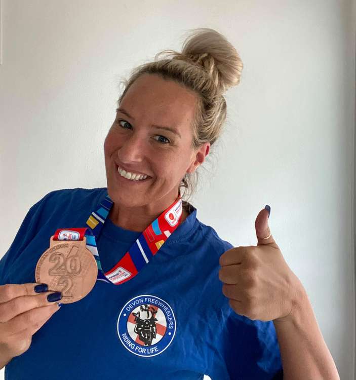 Tanya Robinson with her London Marathon medal. Photo: Tanya Robinson.