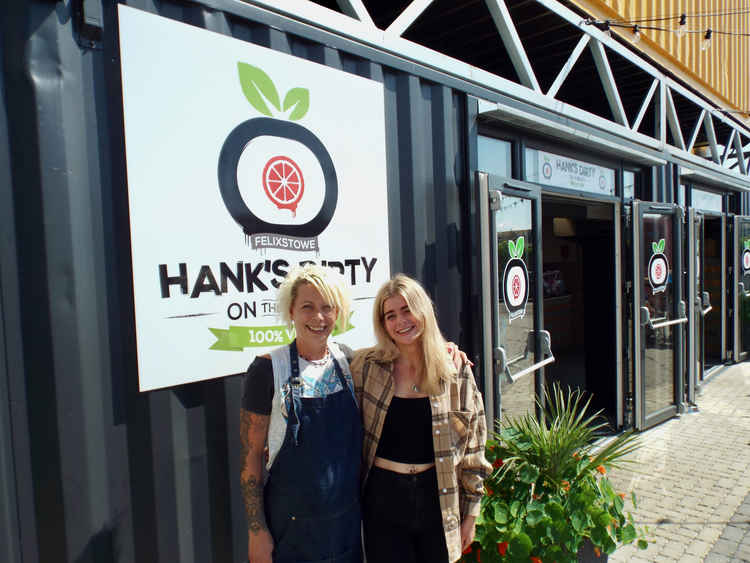 Toni and Lucy waiting to welcome you at Hanks Dirty