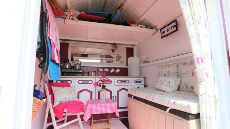 Inside £88k Old Felixstowe beach hut (picture credit: Diamond Mils and Co)