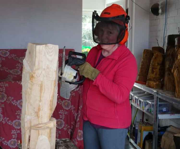 Sandie gets ready to work on a sculpture (Photos: Jonathan White).