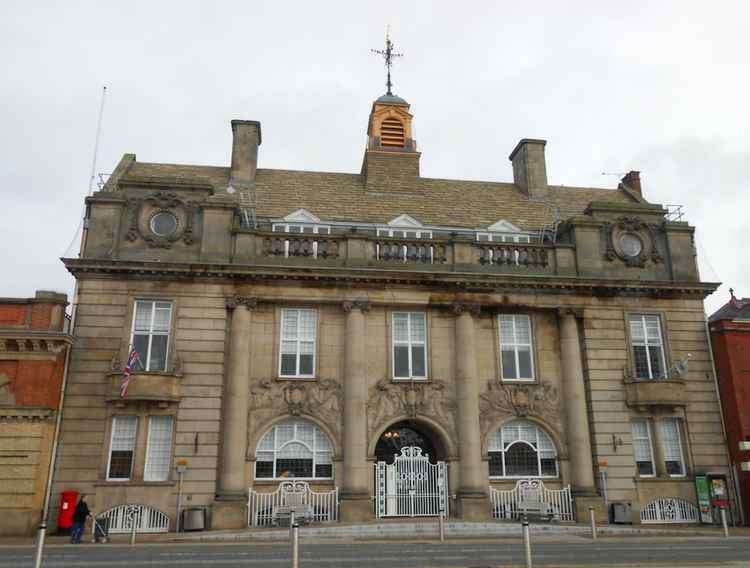 Crewe Town Hall. Crewe voters will take to the polls tomorrow, in our town's first elections held during the pandemic. (Credit CC Rept0n1x Unchanged https://bit.ly/3h3t0WN)