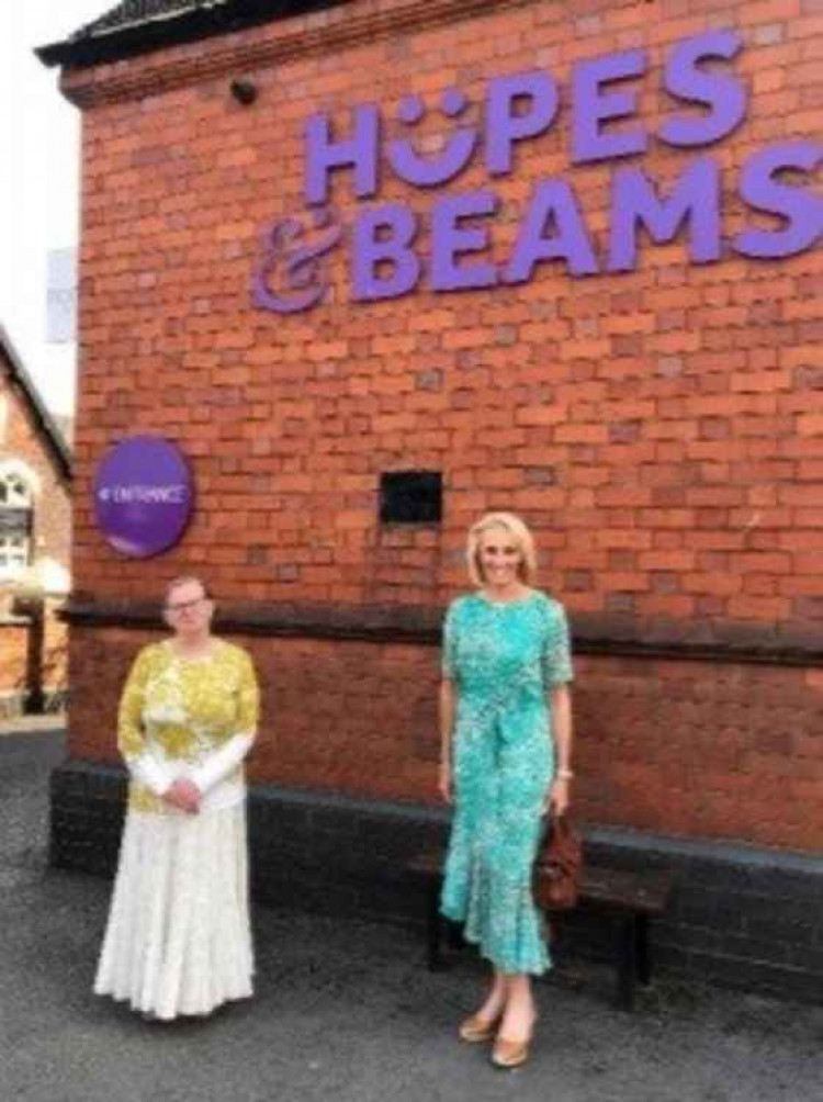 Cheshire East Mayor Sarah Pochin with Jane Whetnall MBE of Hopes & Beams (right).