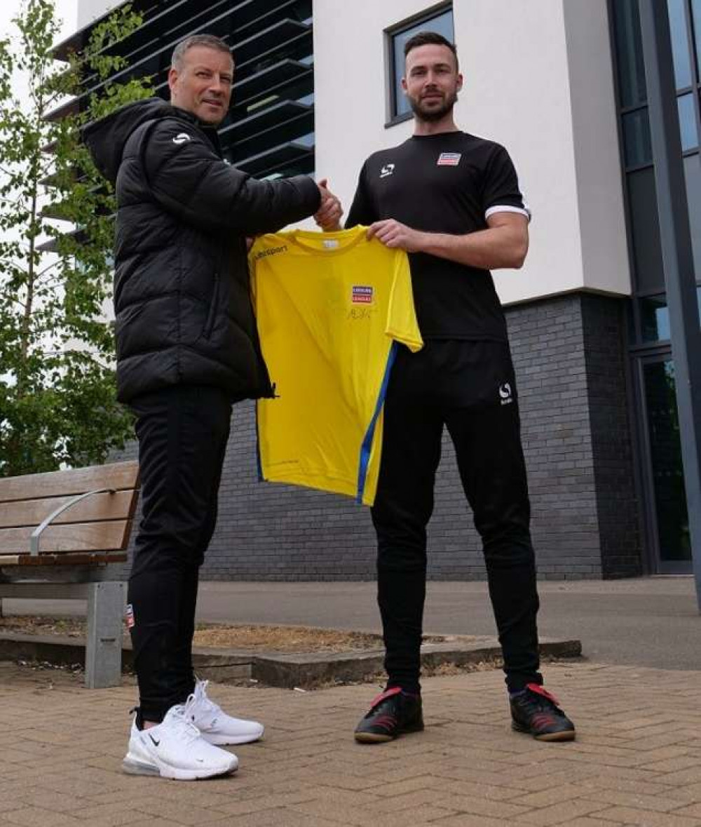 Leisure Leagues Manager Greg Allen with former Premier League referee Mark Clattenburg (left).