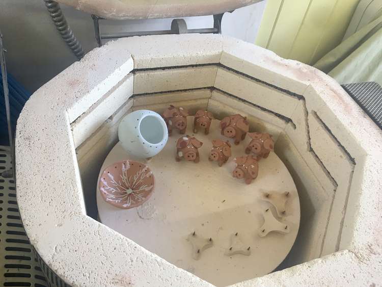 Pigs in the kiln