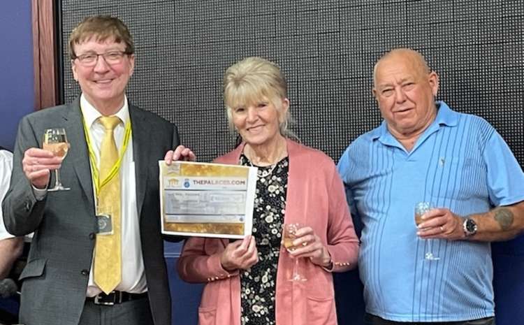 Managing director Patrick Duffy celebrating at Felixstowe Palace Bingo with winner Carol Fulcher Joe (Pictured credit: The Palaces)