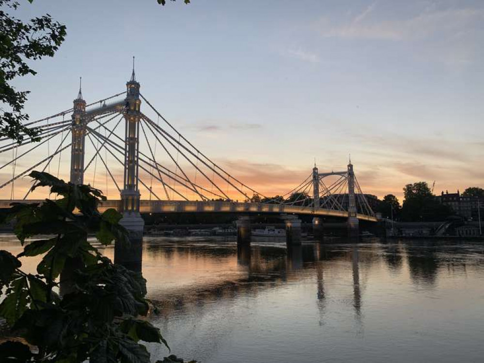 Albert Bridge stuns in the evening sun (credit: Lexi Iles, Nub News)