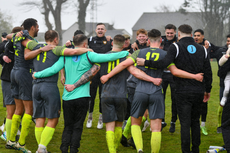 Falmouth Town celebrate victory against Penryn to secure the title. Credit: Falmouth Town FC.