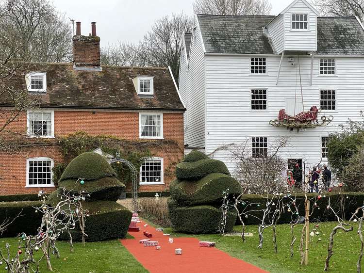 The mill looking Christmassy