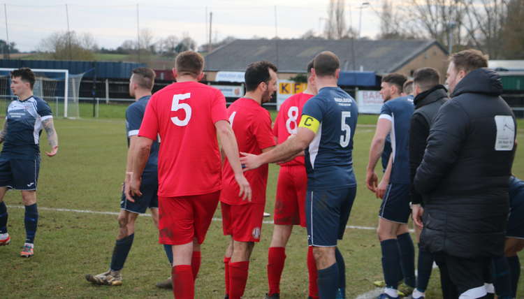 Skipper Matt Paine (blue five) led by example (Picture credit: Ian Evans/Hadleigh Nub News)