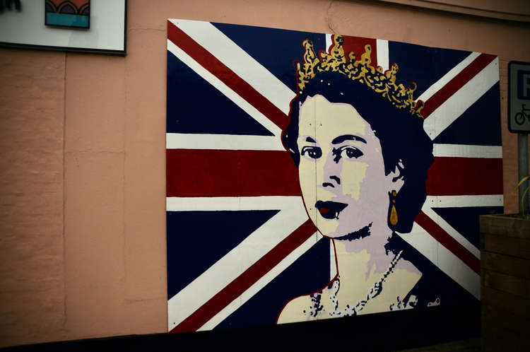Queen's mural