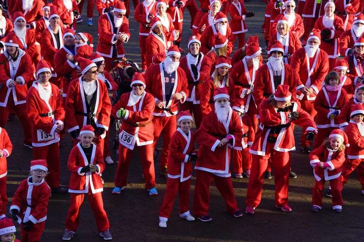 The Santas warming up in 2018 (Photo: David Randall Foundation)