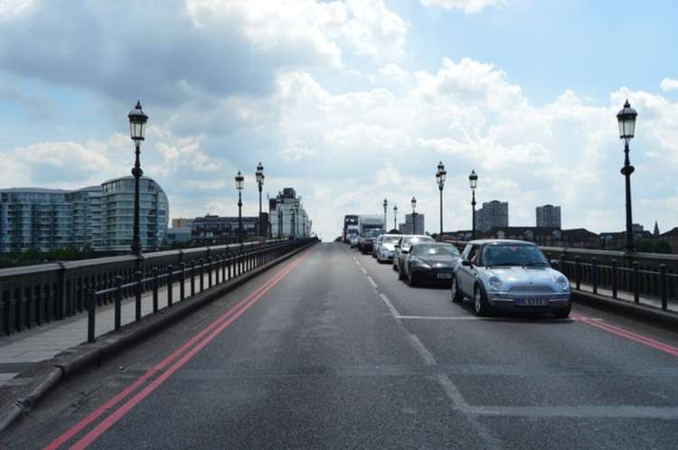 Battersea Bridge (Image: N Chadwick)