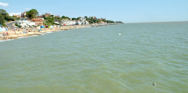 Flood risk to Felixstowe beach