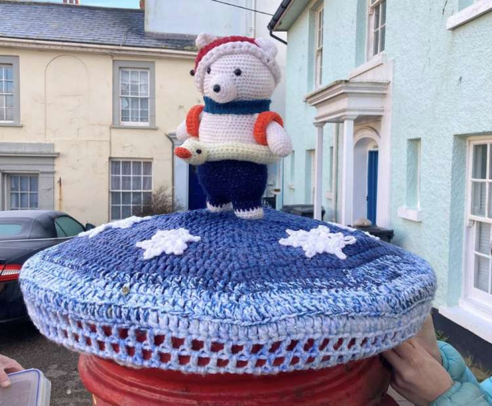 An example of a postbox topper. Credit: The Mail Trail - Exmouth and Budleigh Postboxes