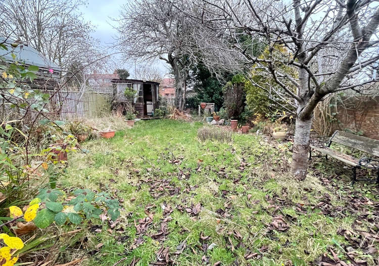 Garden (Whitton and Laing) Garden (Whitton and Laing)