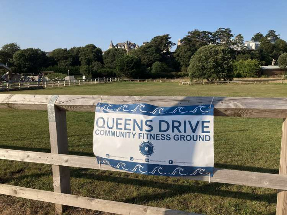 The Queen's Drive fitness area (Nub News, Will Goddard)