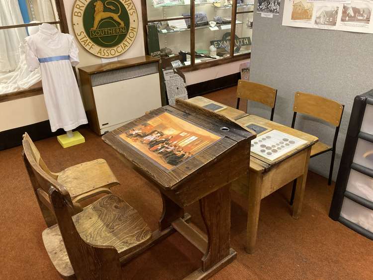 An old school desk (Nub News, Will Goddard)