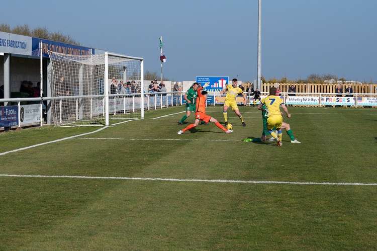 A Ben Steer cross to Jordan Harris is cleared (Simon Reeves)