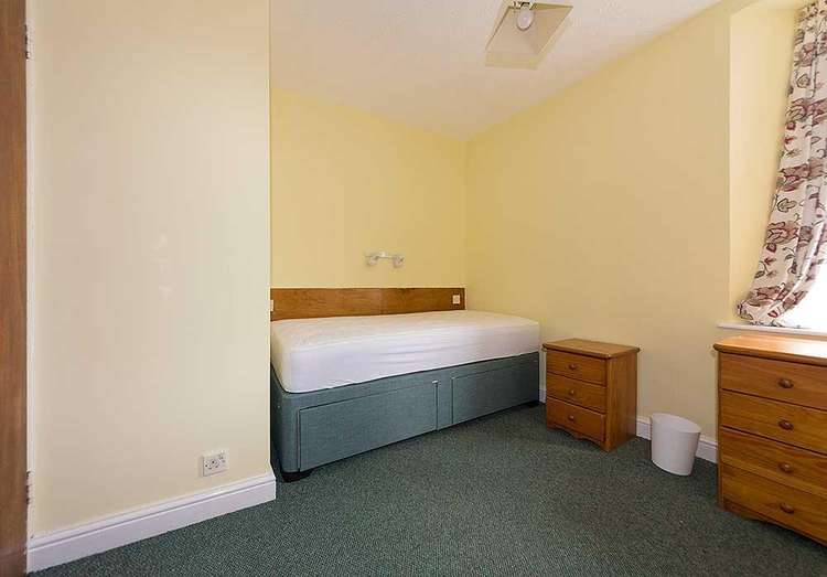 Bedroom 5. Marlborough Road, Falmouth. Shared by Townsend. Bedroom 5. Marlborough Road, Falmouth. Shared by Townsend.