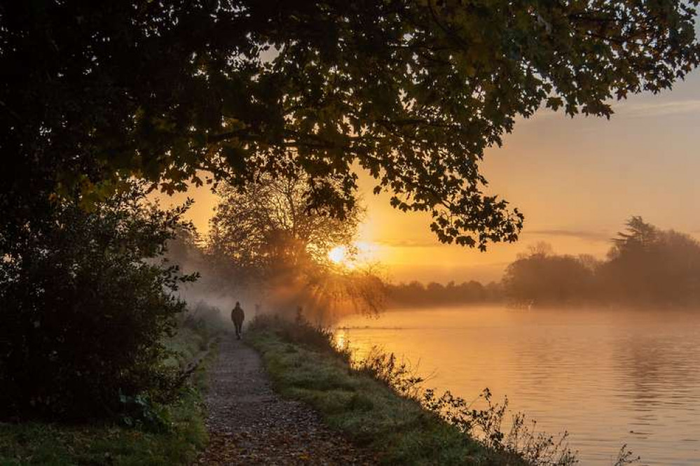 A misty early-morning walk by the Thames near Kingston (Image: Sue Lindenberg)