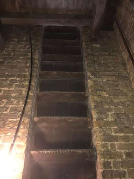 The steep ladder to the clock chamber (Image: Nub News)