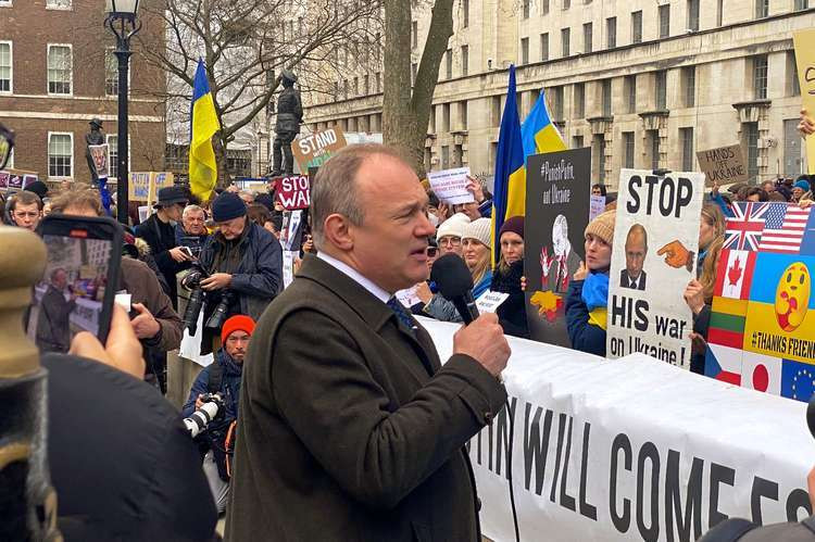 Ed speaking with the protestors outside Downing Street who had come together in solidarity with Ukraine.