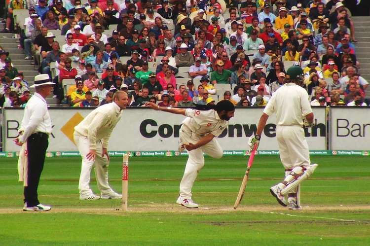 Warne took the final wicket of Monty Panesar (pictured) as Australia won the Ashes in 2006/07. (Image - CC 2.0 Unchanged bit.ly/3hIjbgf mugley) Warne took the final wicket of Monty Panesar (pictured) as Australia won the Ashes in 2006/07. (Image - CC 2.0 Unchanged bit.ly/3hIjbgf mugley)