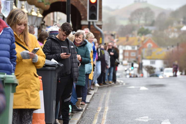 Crowds lined the street in anticipation of the Olympian's arrival (Image: Tim Russ)