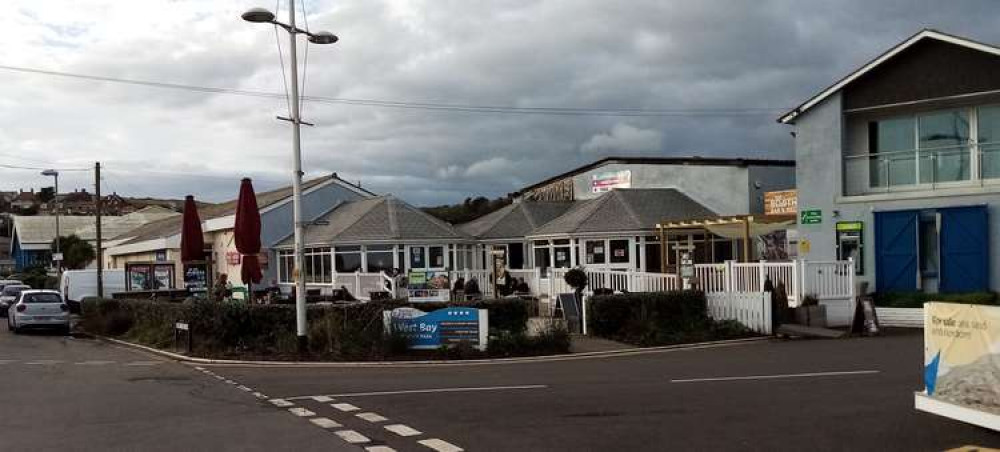 West Bay Parkdean to install new pergola over its outside seating area