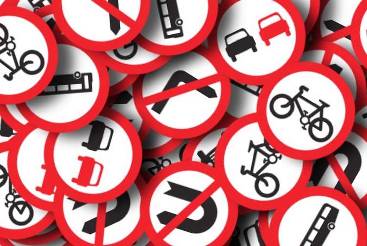 Congleton: Here's how changes to the Highway Code will affect Congleton motorists, cyclists and road users. (Image - Pixabay no attribution required)