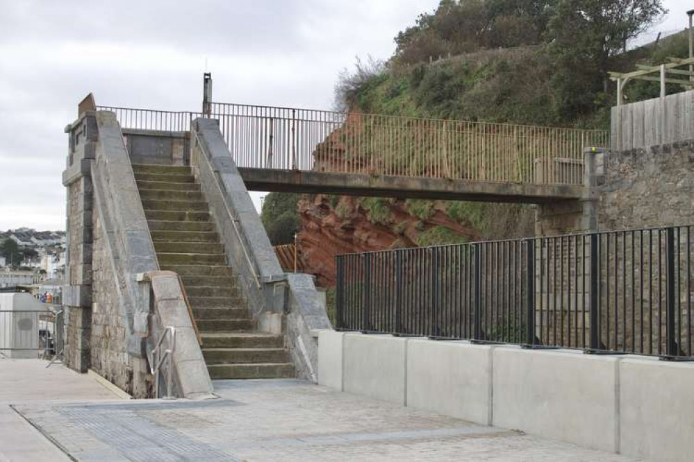 Coastguards footbridge (Nub News, Will Goddard)