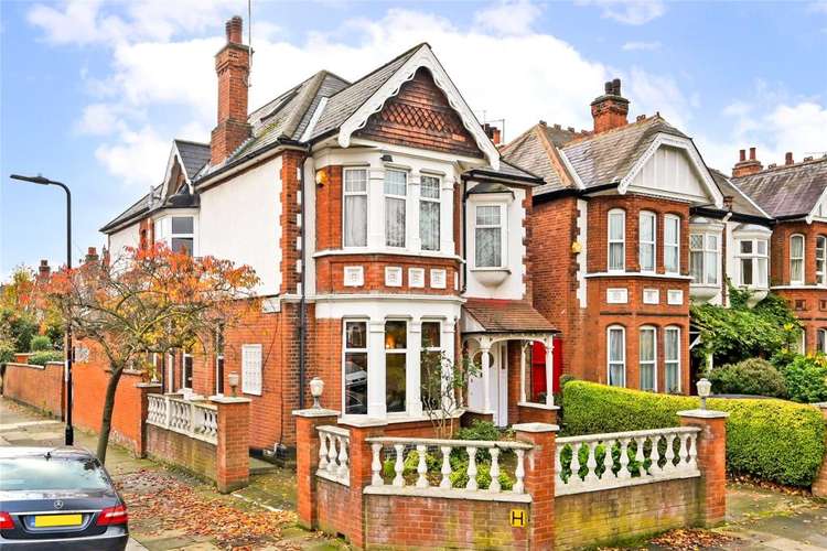 The property on Oakley Avenue has a guide price of £1,850,000. (Image: Leslie & Co)