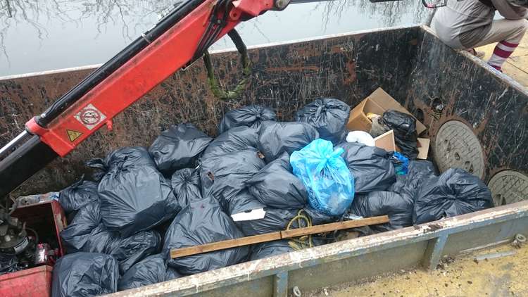 60 sacks of rubbish were collected, plus heaps of magnet-fished junk. (Image: LAGER Can)