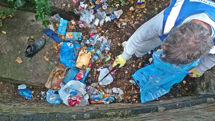 The group would like to see more bins along the canal in Ealing. (Image: LAGER Can)