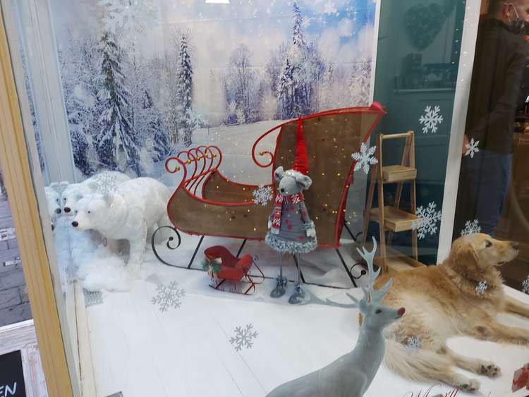 That's a funny looking reindeer in the window at the bottom of Stony Street