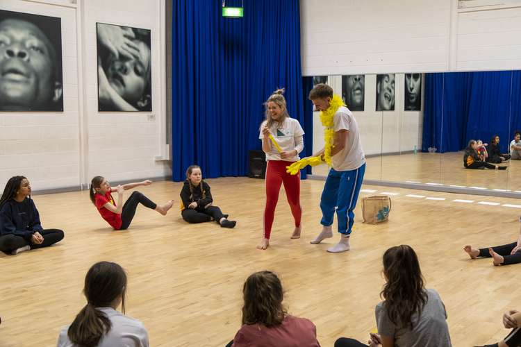 AKa Jen Grant and Joe offer up a workshop to delighted youngsters in Shepton Mallet