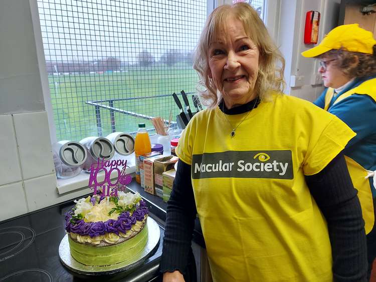 Vera Ford and the special cake, the baker said it was the first time they had ever created a cake for someone who was one hundred