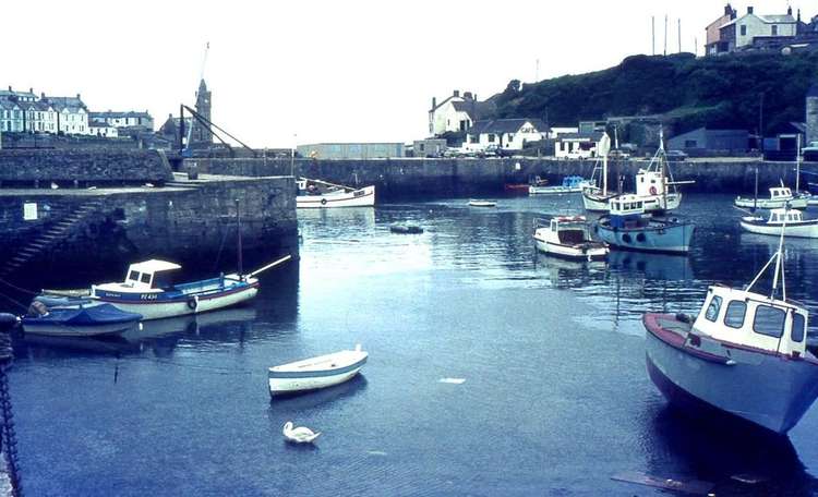 Colour slides of 1973 Porthleven. Shared by Hans Peters.