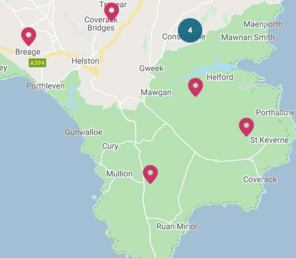 A live map showing the power cuts in and around Helston.