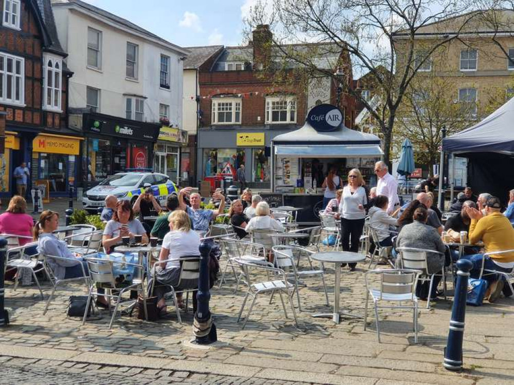 Hitchin: Don't miss out - sign up to our free Friday newsletter and join nearly 4,000 subscribers in our area. CREDIT: @HitchinNubNews