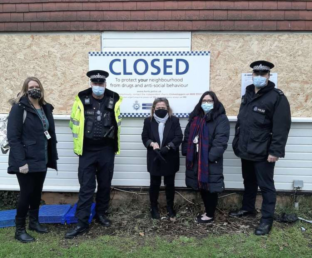 Hitchin apartment shut after reports of drug-related activity by tenant and associates. Pictured left to right: Joanna McMurray, ASB Housing Officer from settle housing association, Sgt North Herts Community Safety Sergeant Chris Adshead, Jeanette Dallimo